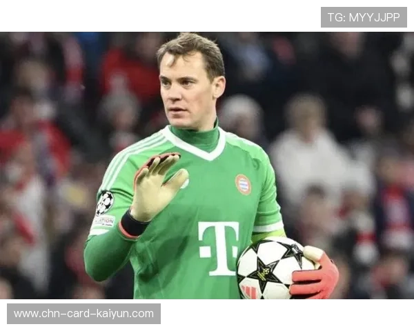 拜仁门将诺伊尔超远手抛球助攻前锋得分罕见名场面